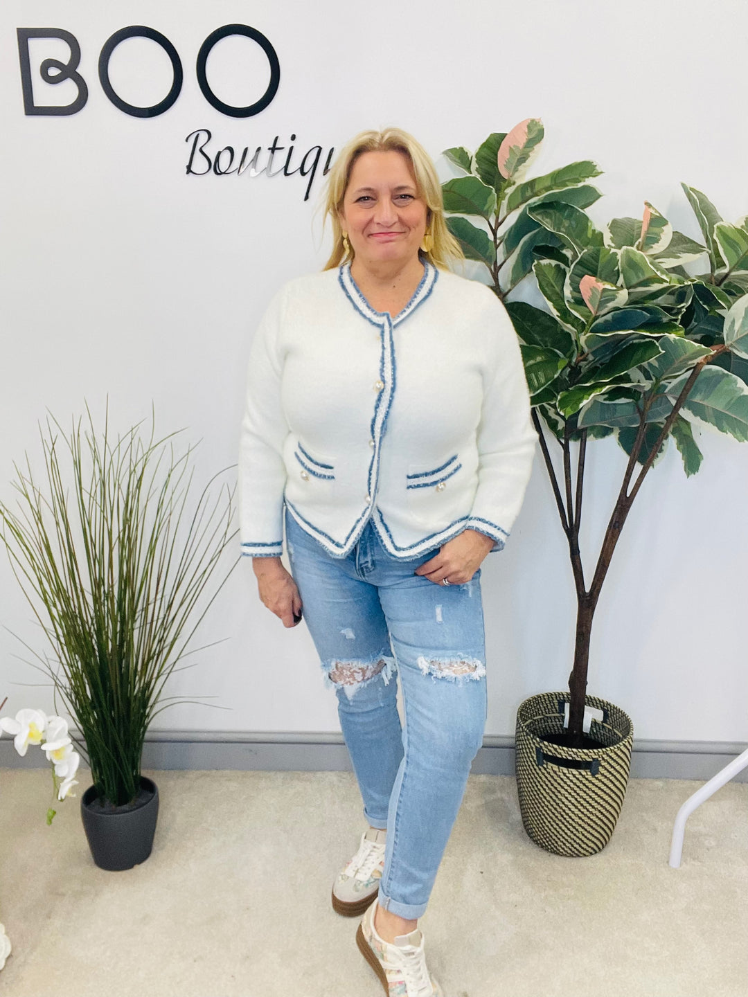 LADIES FLUFFY WHITE INSPIRED DENIM EDGE CARDIGAN