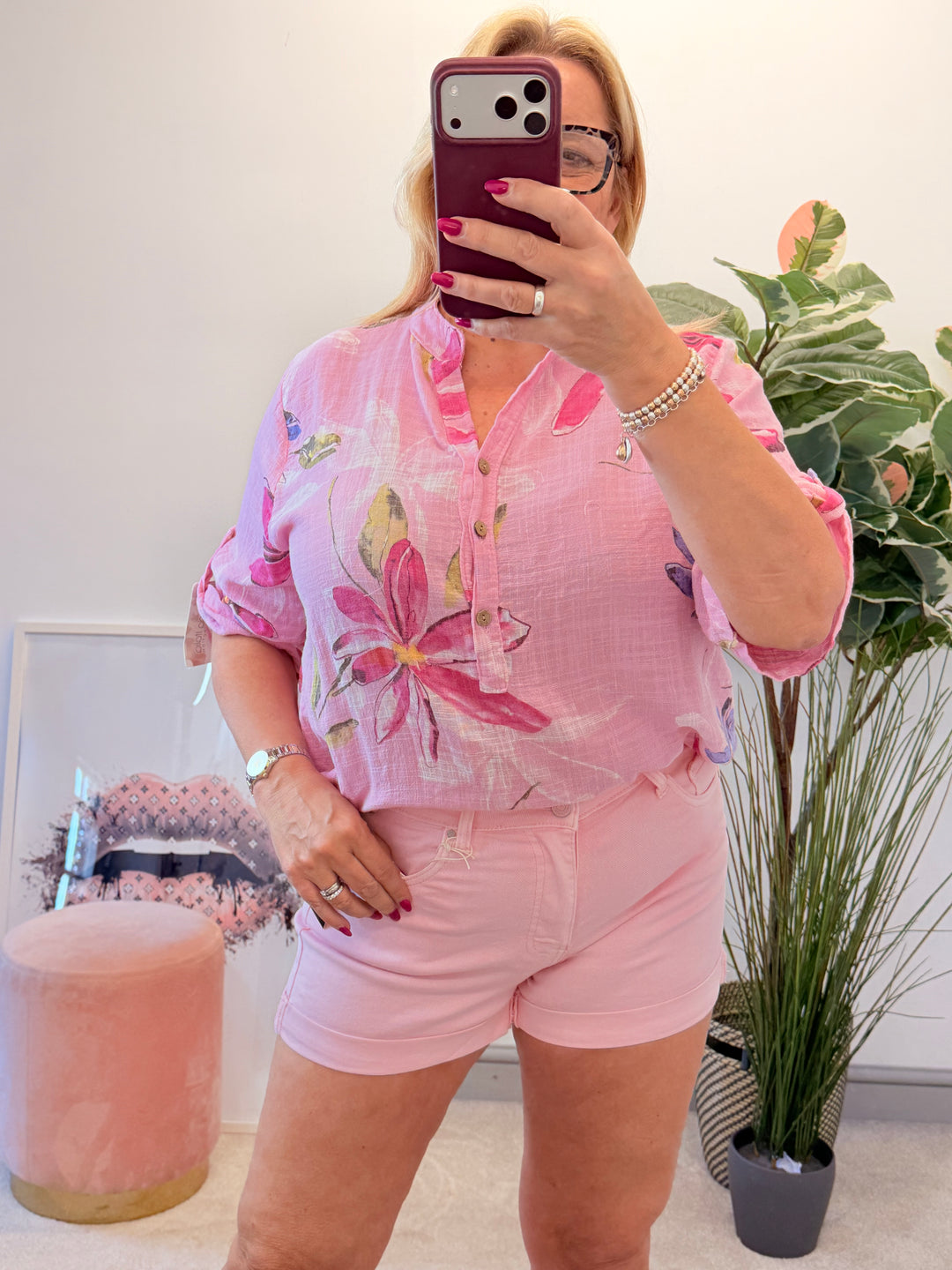 Ladies Fashion Pink Denim Jean Shorts  - sizes 6 to 14