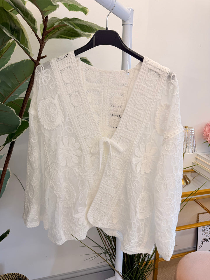 Ladies White Embroidered Bolero Kimono Cardigan