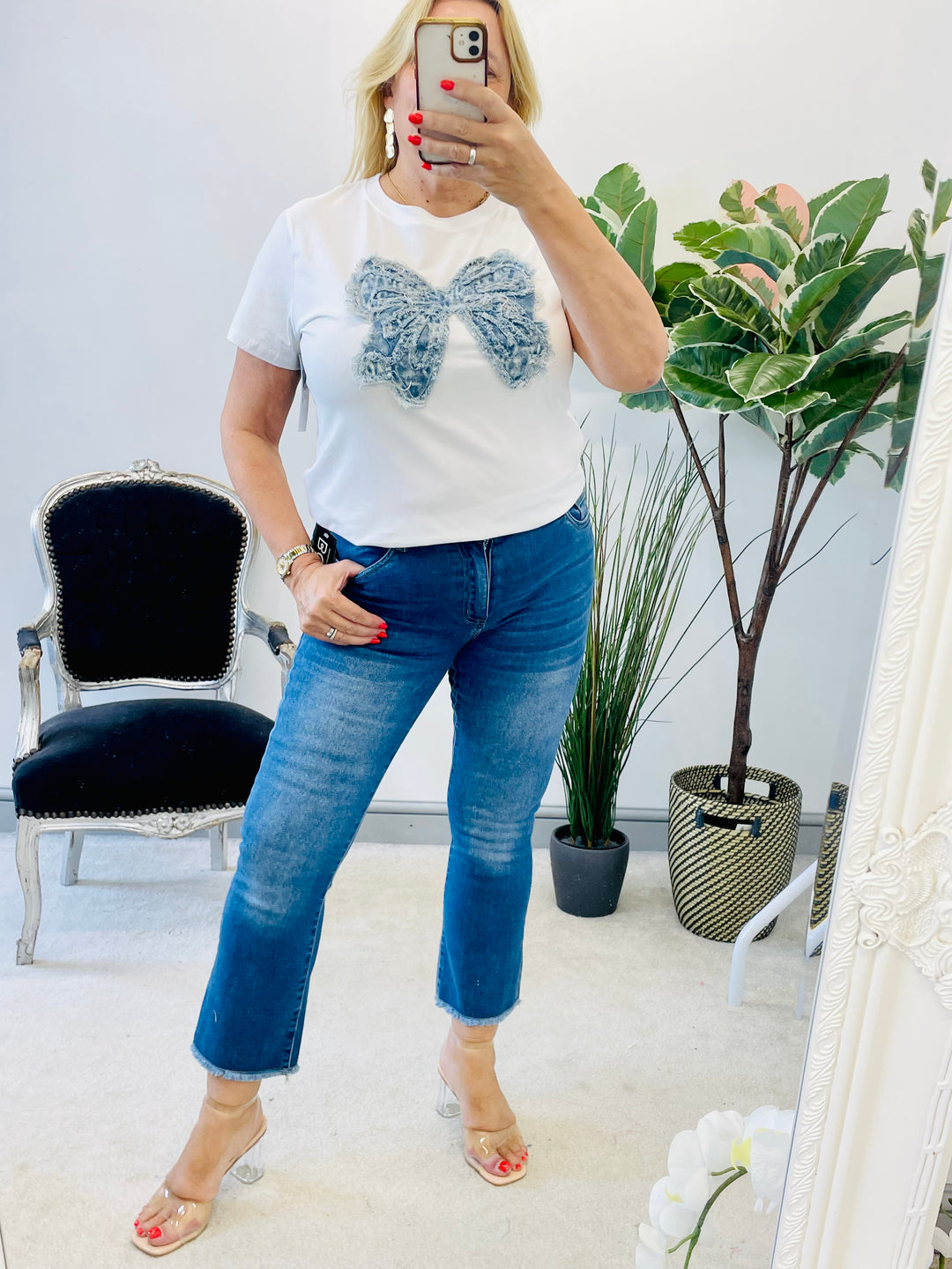 LADIES WHITE T SHIRT WITH DENIM BOW DETAIL