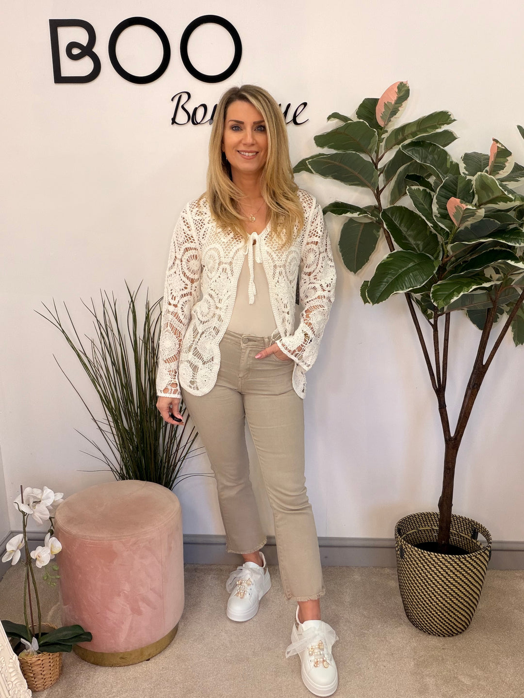 Ladies Fashion Boho Crochet Shrug Cardigan - beige and white