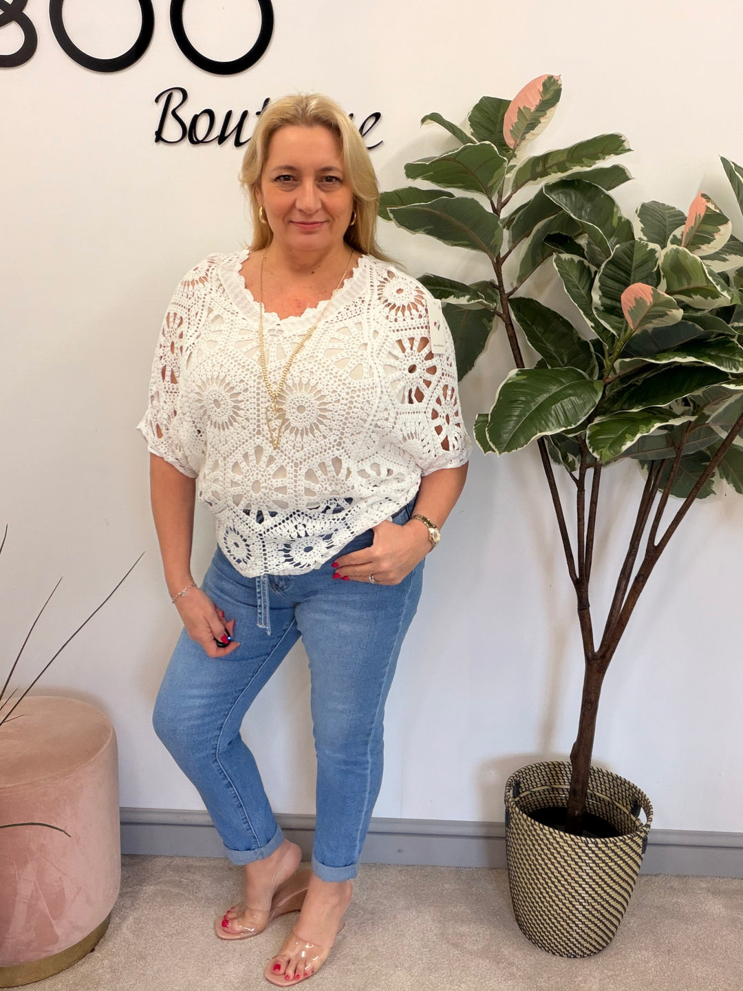 Ladies Fashion Crochet Open Knit Top white