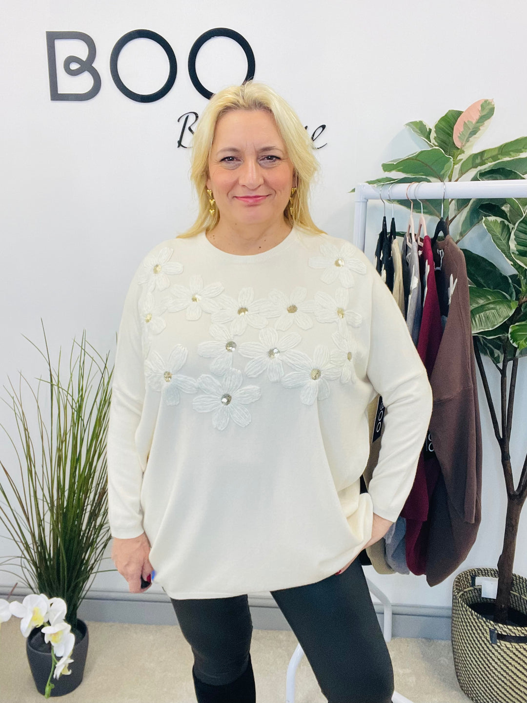 LADIES EMBROIDERED OVERSIZE LOOSE FIT JUMPER CREAM