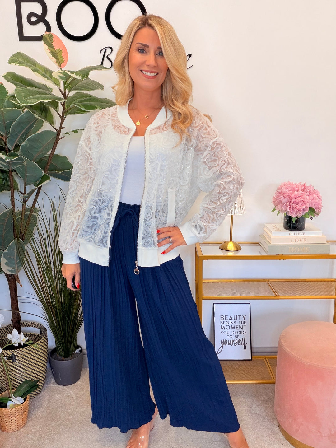 The PANSY white jacket