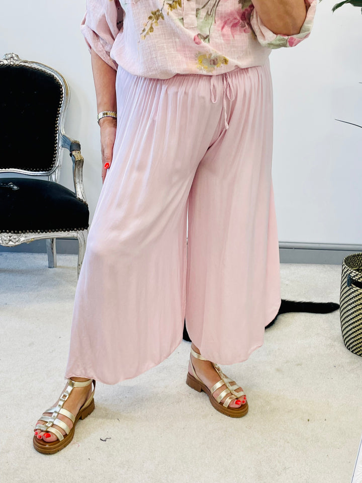 LADIES FLOWY CULLOTTE HAREM LOOSE FIT TROUSERS - PINK, NAVY, KHAKI, WHITE, DARK BEIGE