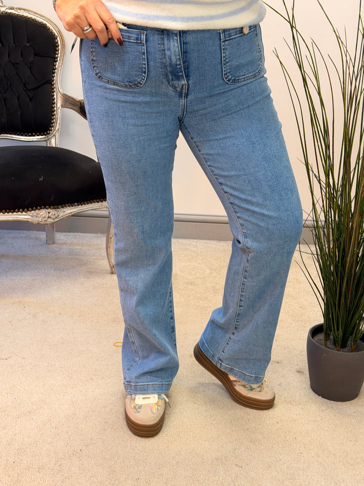 Ladies Fashion Light Blue Denim Straight Leg Jeans