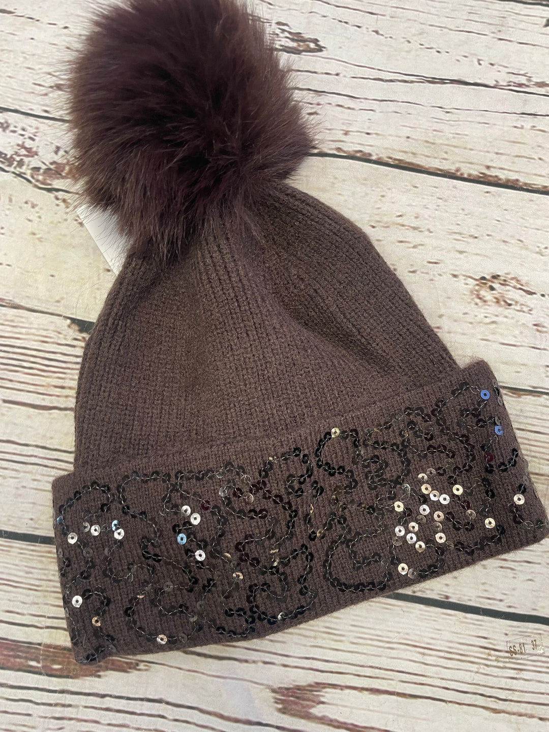 The LOTTY bobble hat - 5 colours