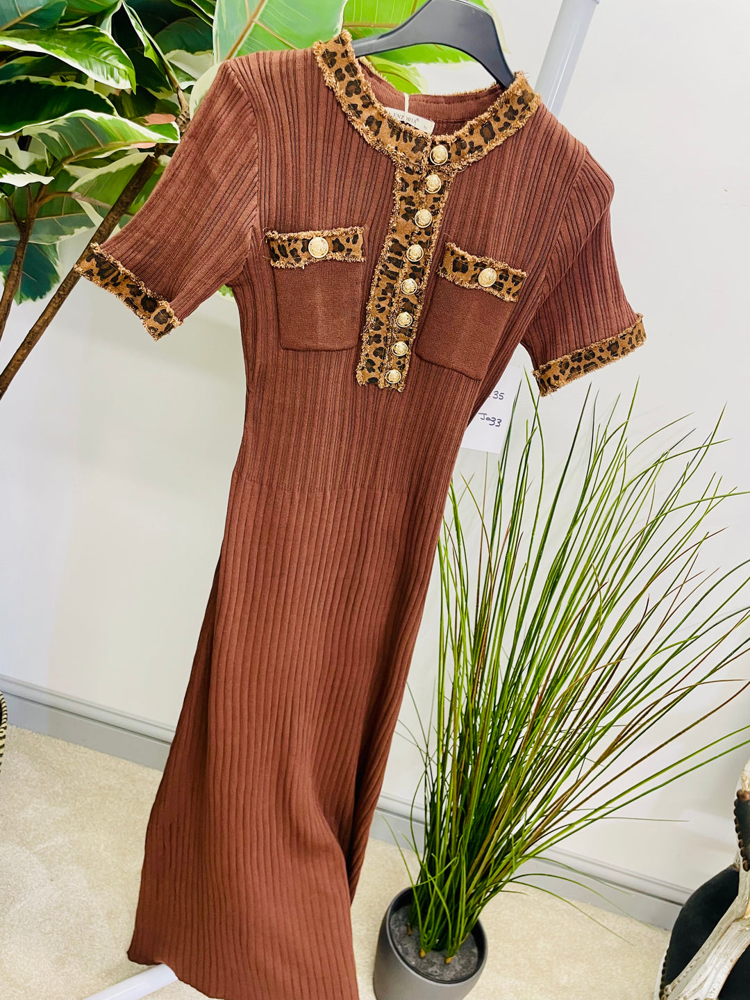 LADIES STRETCH RIBBED KNIT LEOPARD DETAIL MAXI DRESS - WHITE, BLACK, BEIGE & BROWN