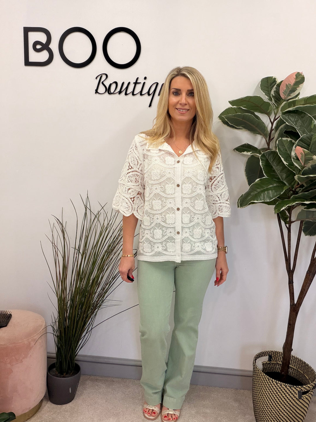 The HATTIE cream shirt