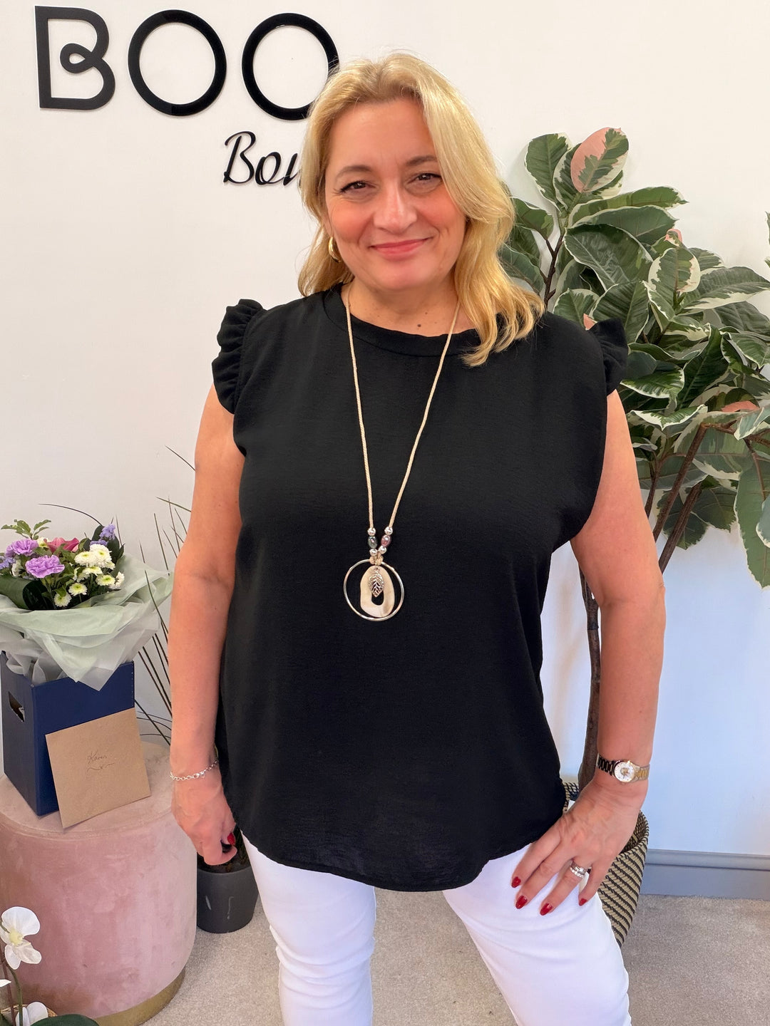 Ladies Fashion Frill Cap Sleeve Top black