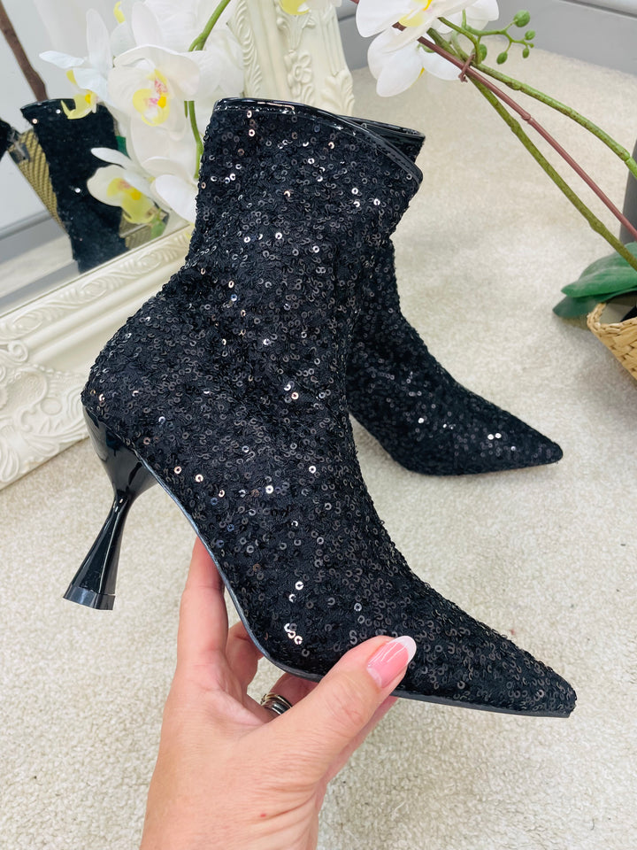 BLACK SEQUIN SHAPED HEEL BOOTS ( 6172 )