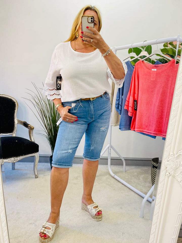 LADIES DENIM BLUE PEDAL PUSHER BERMUDA SHORTS