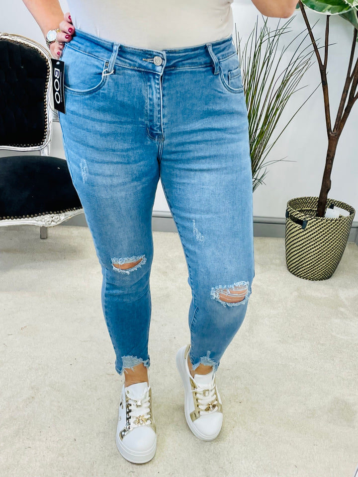 The GUINESS distressed jeans - size 10 to 20