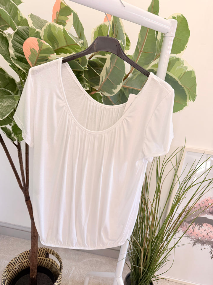 Ladies Easy to Wear Bubble Summer Top white