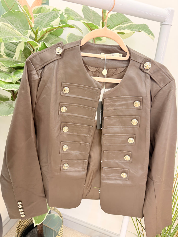 The TONI jacket - 2 colours