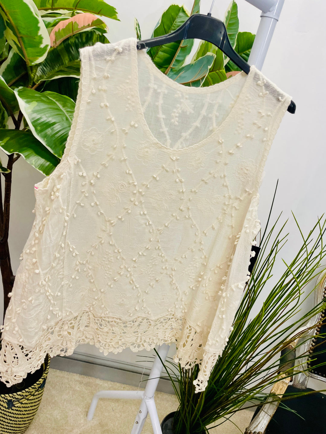 LADIES PRETTY CROCHET SUMMER SLEEVELESS TOP - WHITE, BEIGE, PINK, ORANGE, YELLOW, FUSCHIA