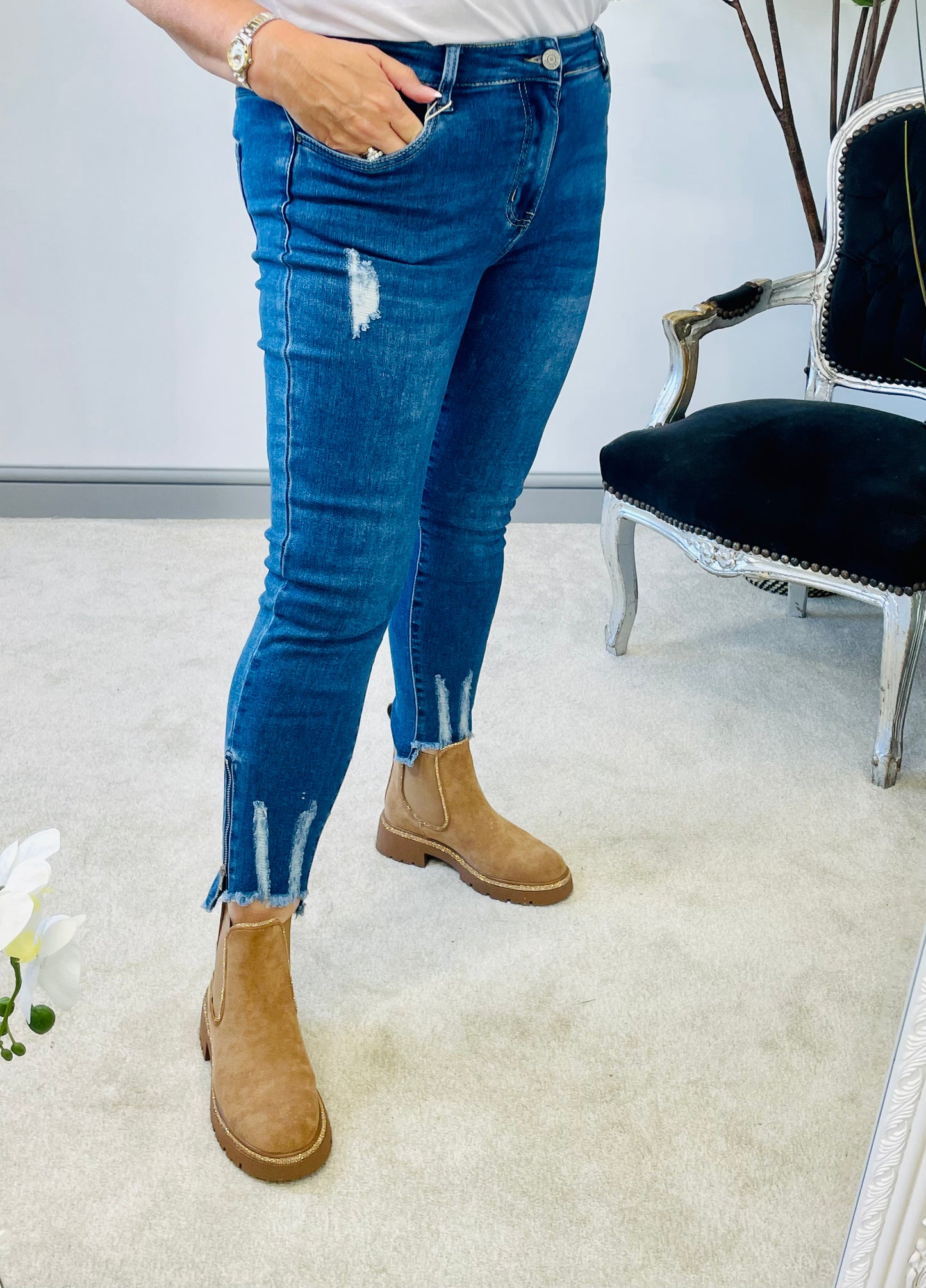 The LINCOLN zip ankle jeans - size 10 to 20