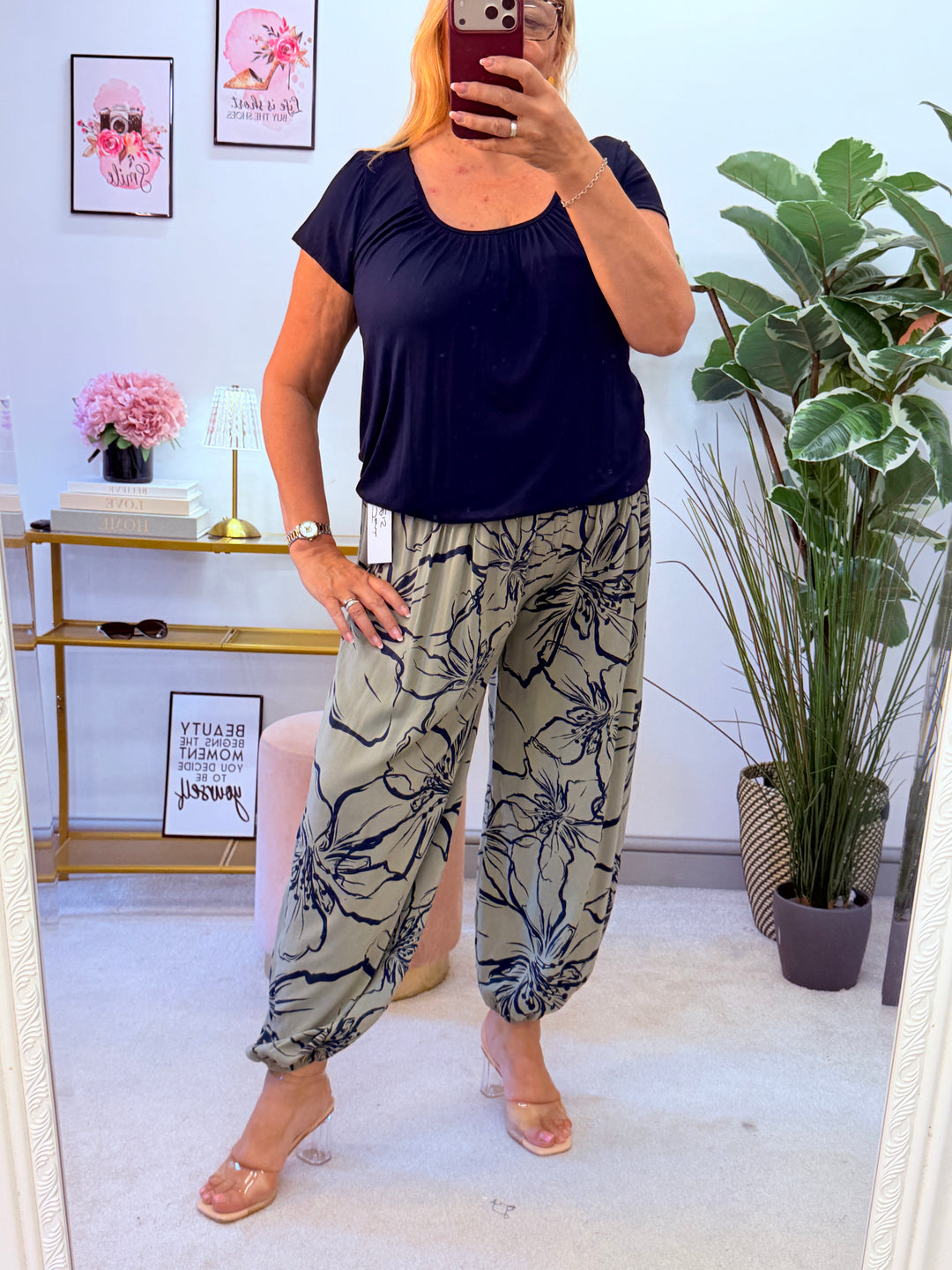 The JONI trousers - 3 colours