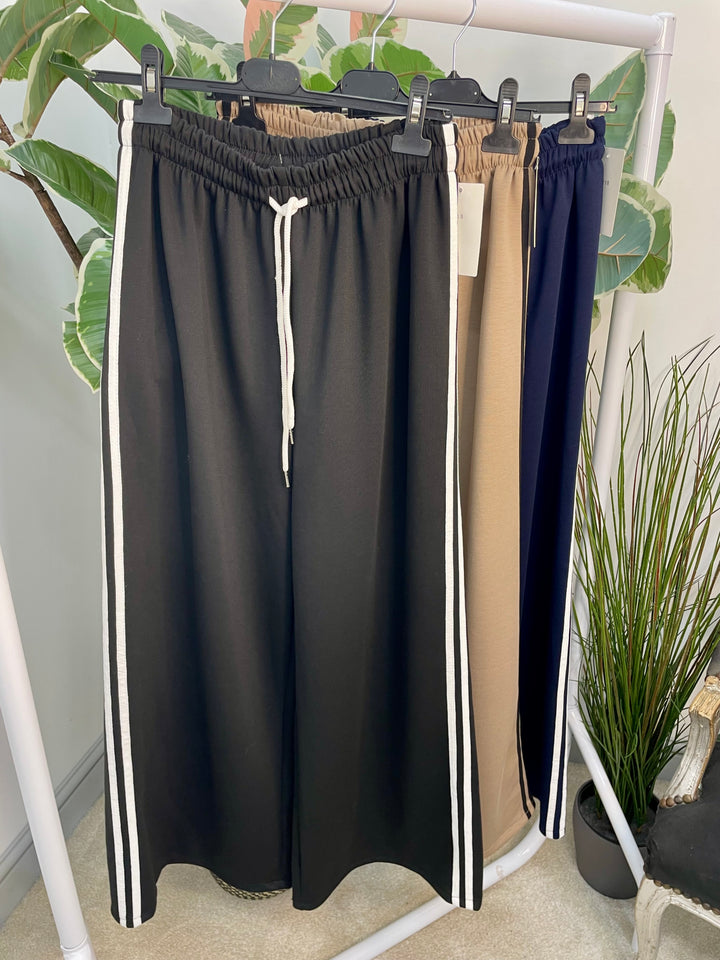 LADIES SPORTS LUXE STRAIGHT LEG JOGGER TROUSERS - NAVY, BLACK & CAMEL