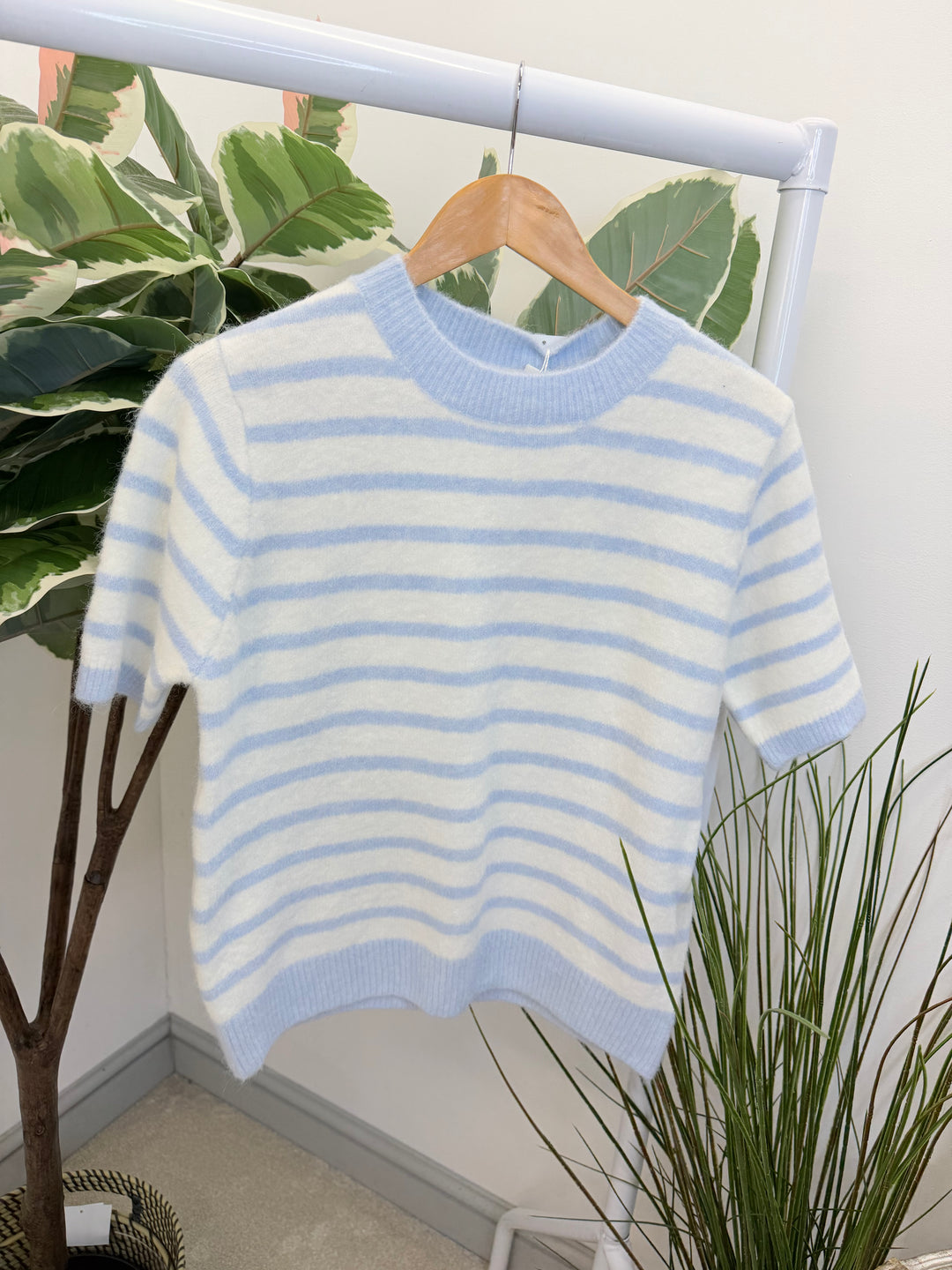 LADIES CREAM STRIPED SHORT SLEEVE JUMPER - PINK, BLUE & BEIGE