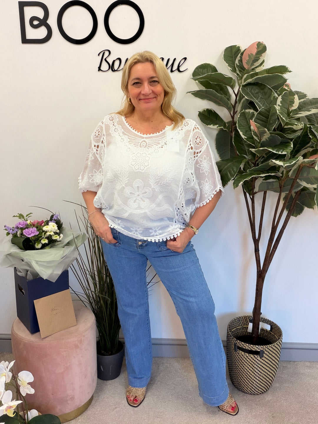 The THEA blue wide leg jeans - sizes 6 to 14