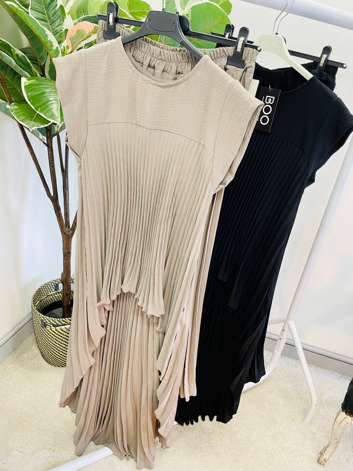 LADIES PLEATED WIDE LEG TROUSER CO ORD SET - BLACK & TAUPE