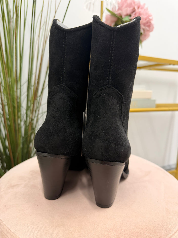 Ladies Fashion Black Faux Suede Mid Heel Smart Calf Boots