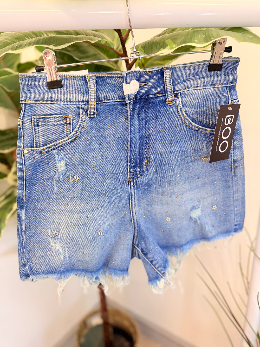 The MEGAN denim shorts - sizes 6 to 14