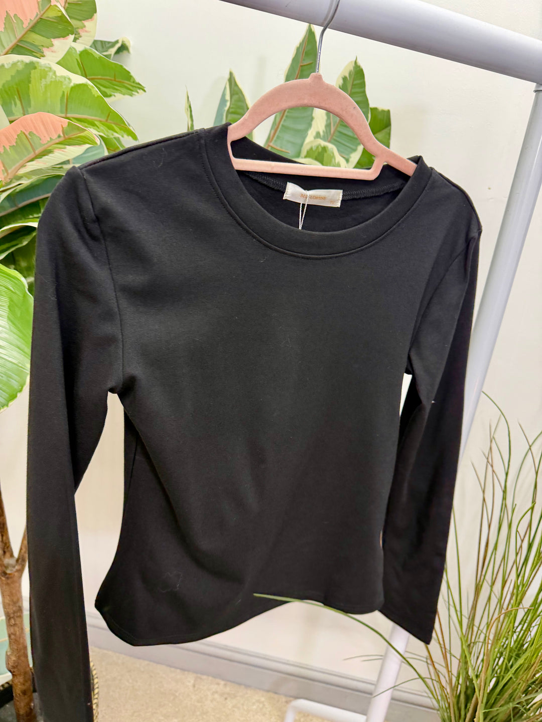 LADIES FLEECE LINED LONG SLEEVE BASIC TOP - BLACK & BEIGE