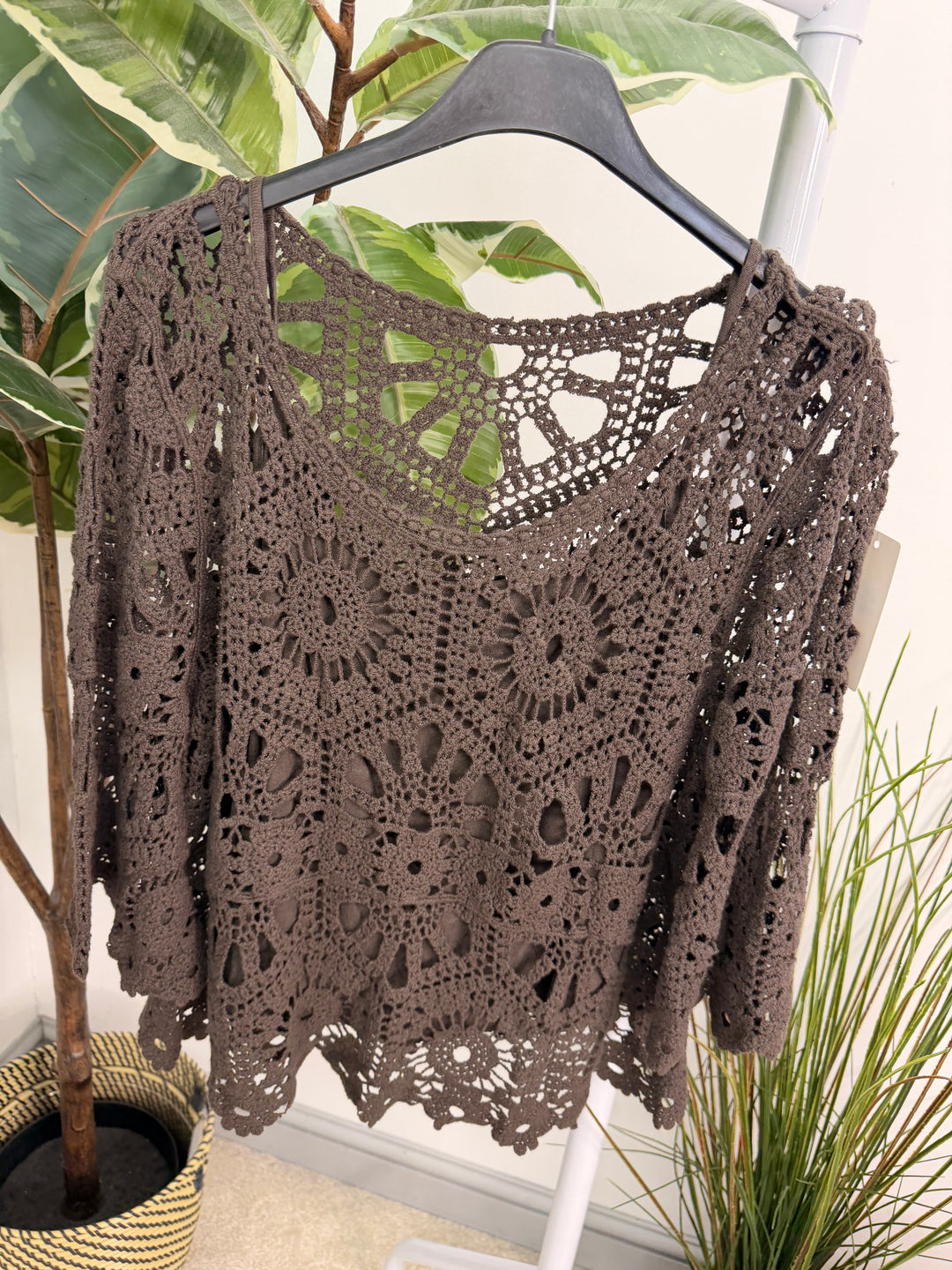 Ladies Pretty Crochet Summer Top brown