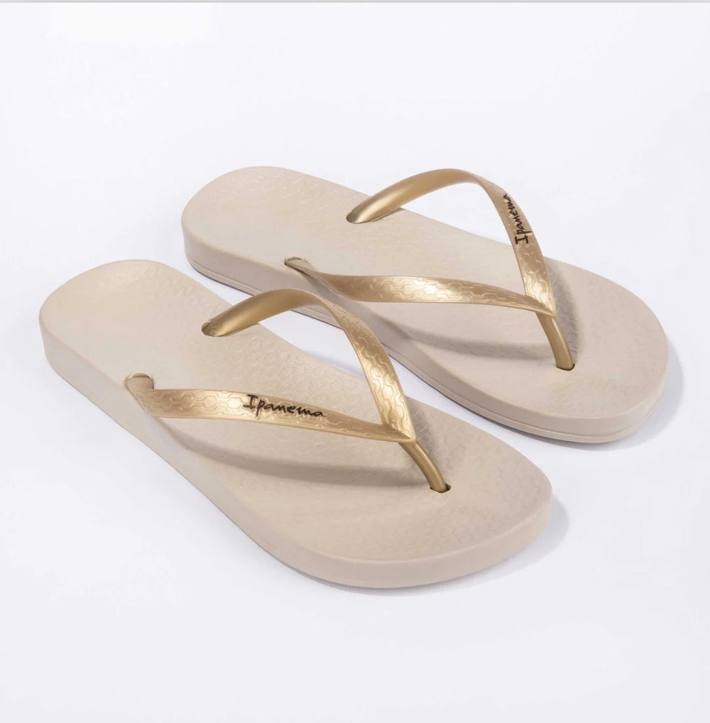 Ladies Ipanema Flip Flops - Black & Beige