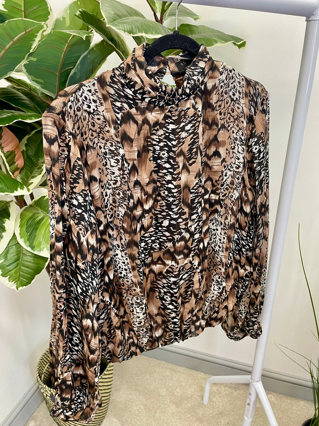 LADIES ANIMAL PRINT HIGH NECK CHIFFON TOP