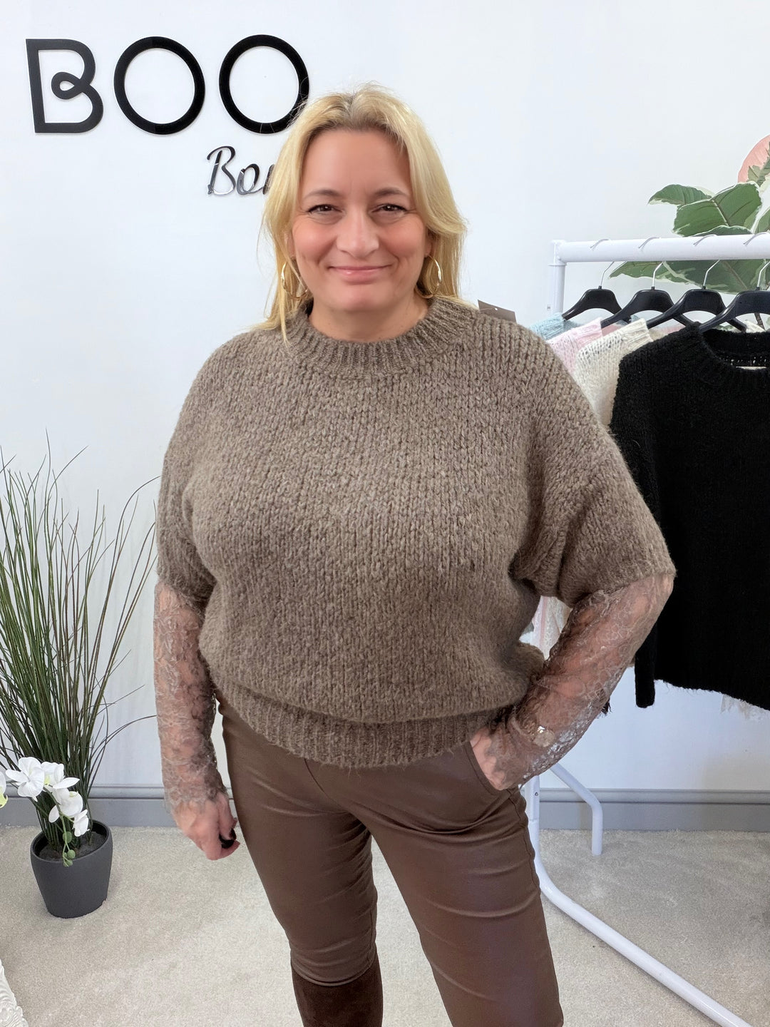 LADIES FASHION CHUNKY KNIT LACE SLEEVE JUMPER - PINK, BLUE, BEIGE, BLACK & BROWN