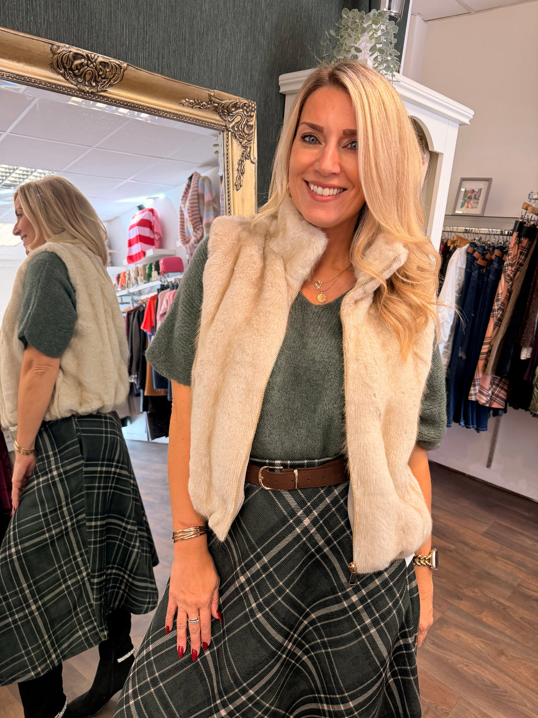 The XENA faux fur gilet - 4 colours