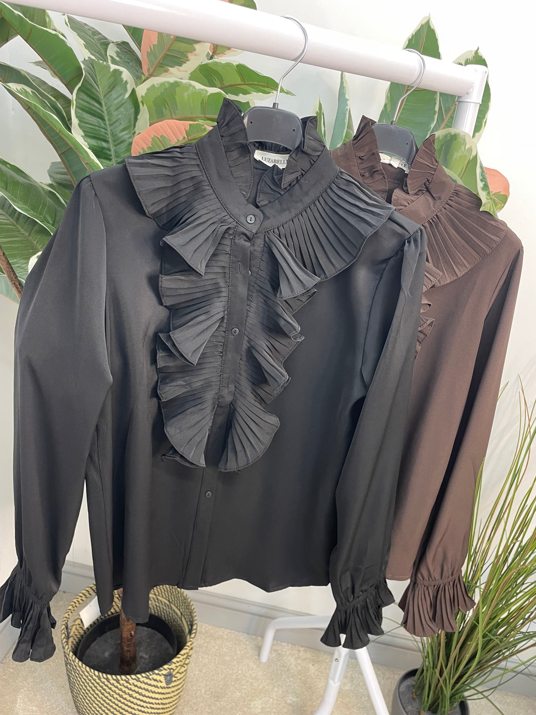LADIES FRILL FRONT BLOUSE SHIRT - BLACK & BROWN
