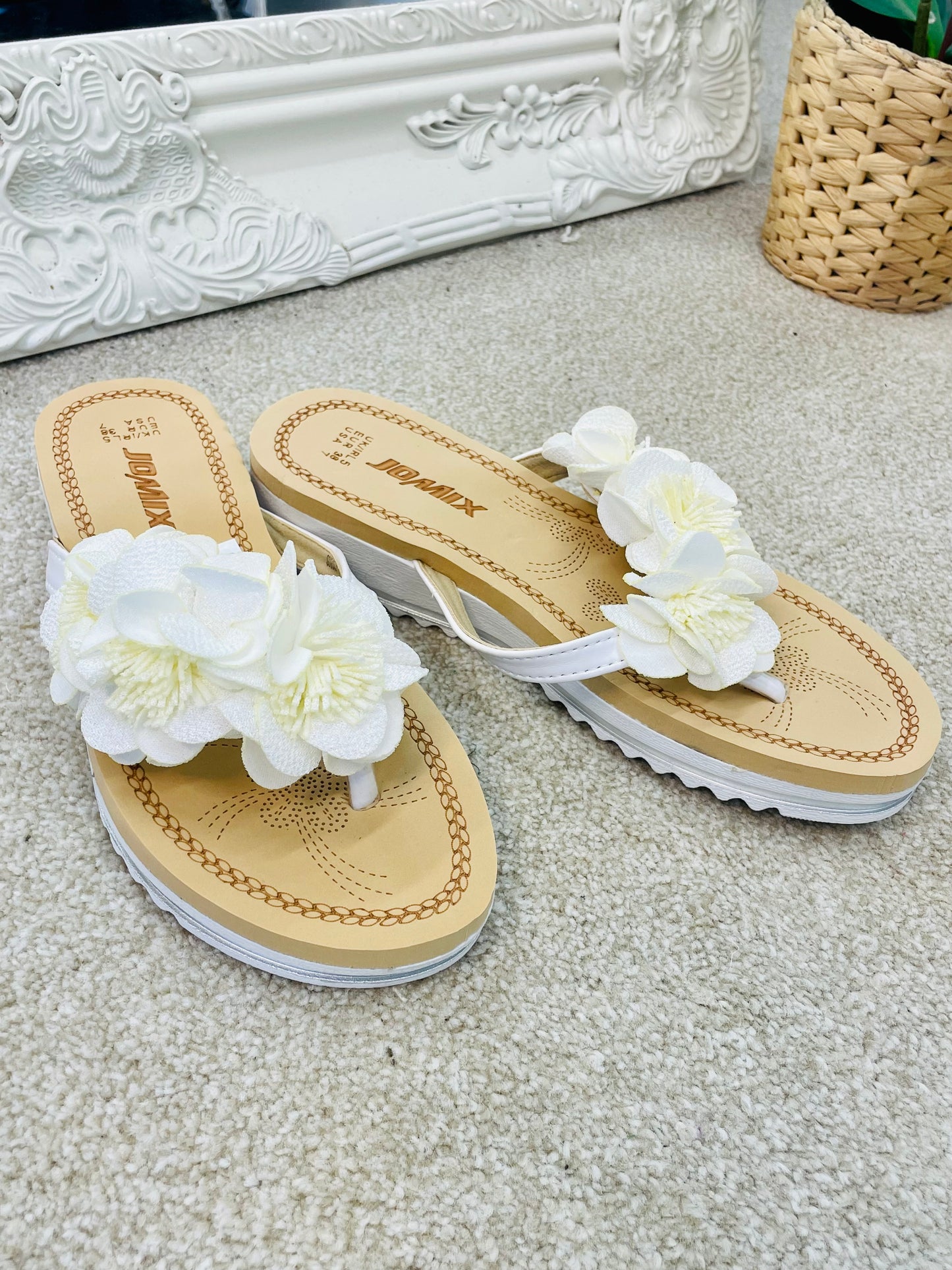 FLOWER SMALL WEDGE SANDALS ( 9348 ) - 5 colours