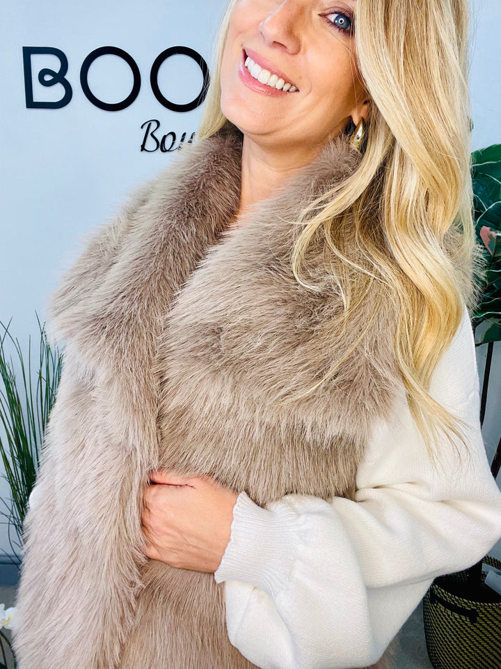 LADIES FASHION FAUX FUR GILET - BEIGE, BLACK, BROWN & CREAM