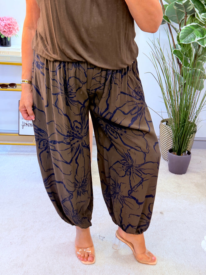 The JONI trousers - 3 colours