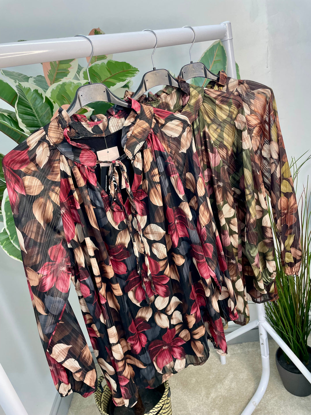LADIES LEAF PRINT CHIFFON BLOUSE TOP - BROWN, BLACK & KHAKI