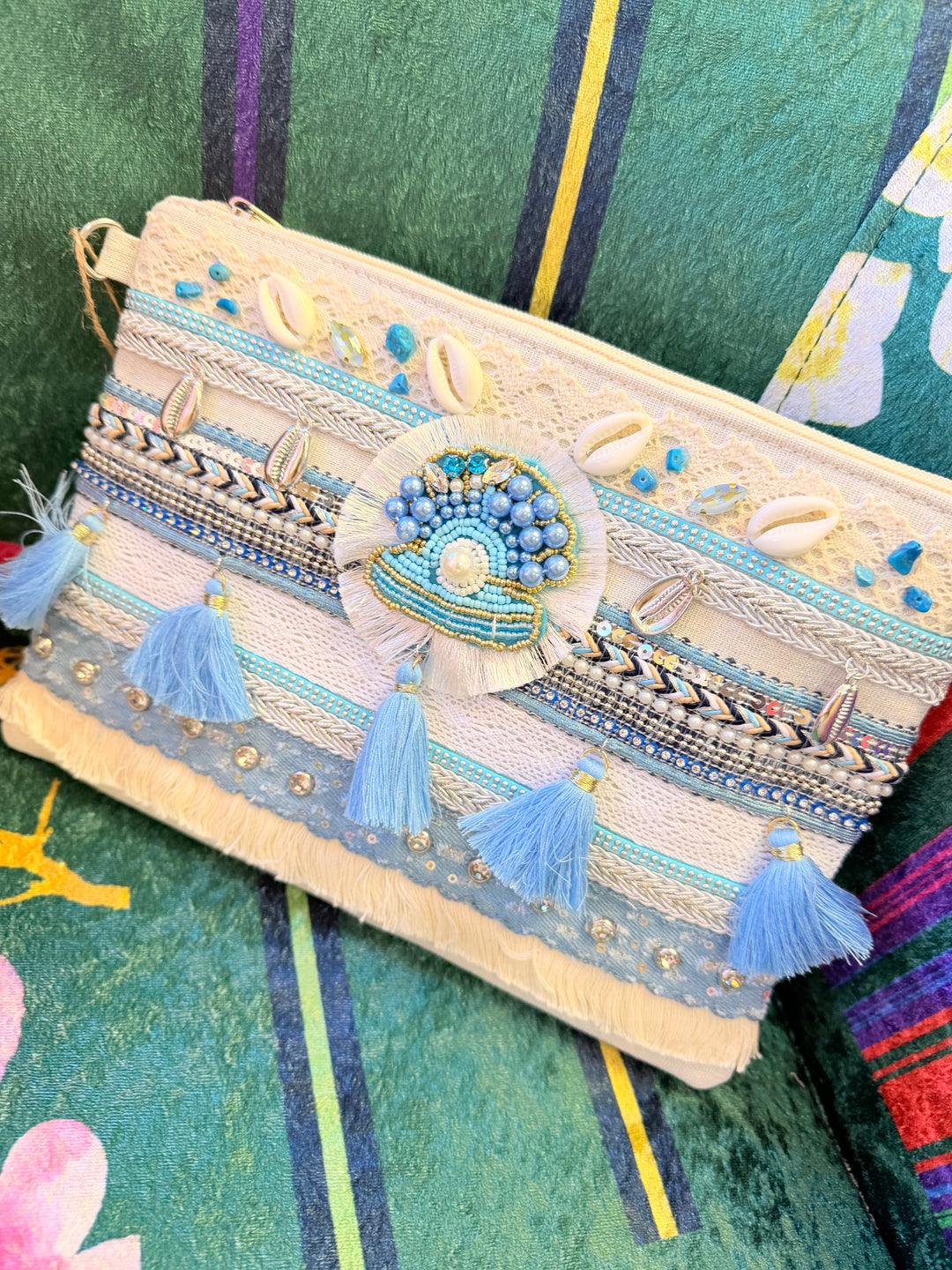 The JANE sparkly beach clutch bag - 14 styles
