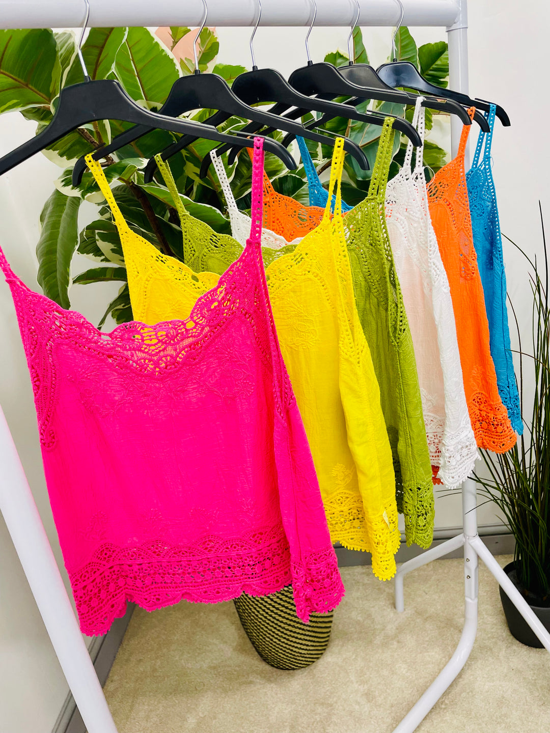 LADIES PRETTY CROCHET LACE CAMI TOP - YELLOW, PINK, WHITE, TURQUOISE, LIME & ORANGE