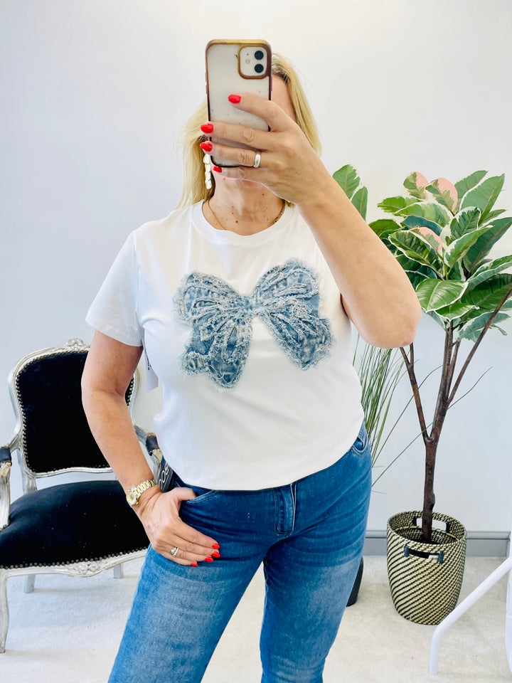 LADIES WHITE T SHIRT WITH DENIM BOW DETAIL