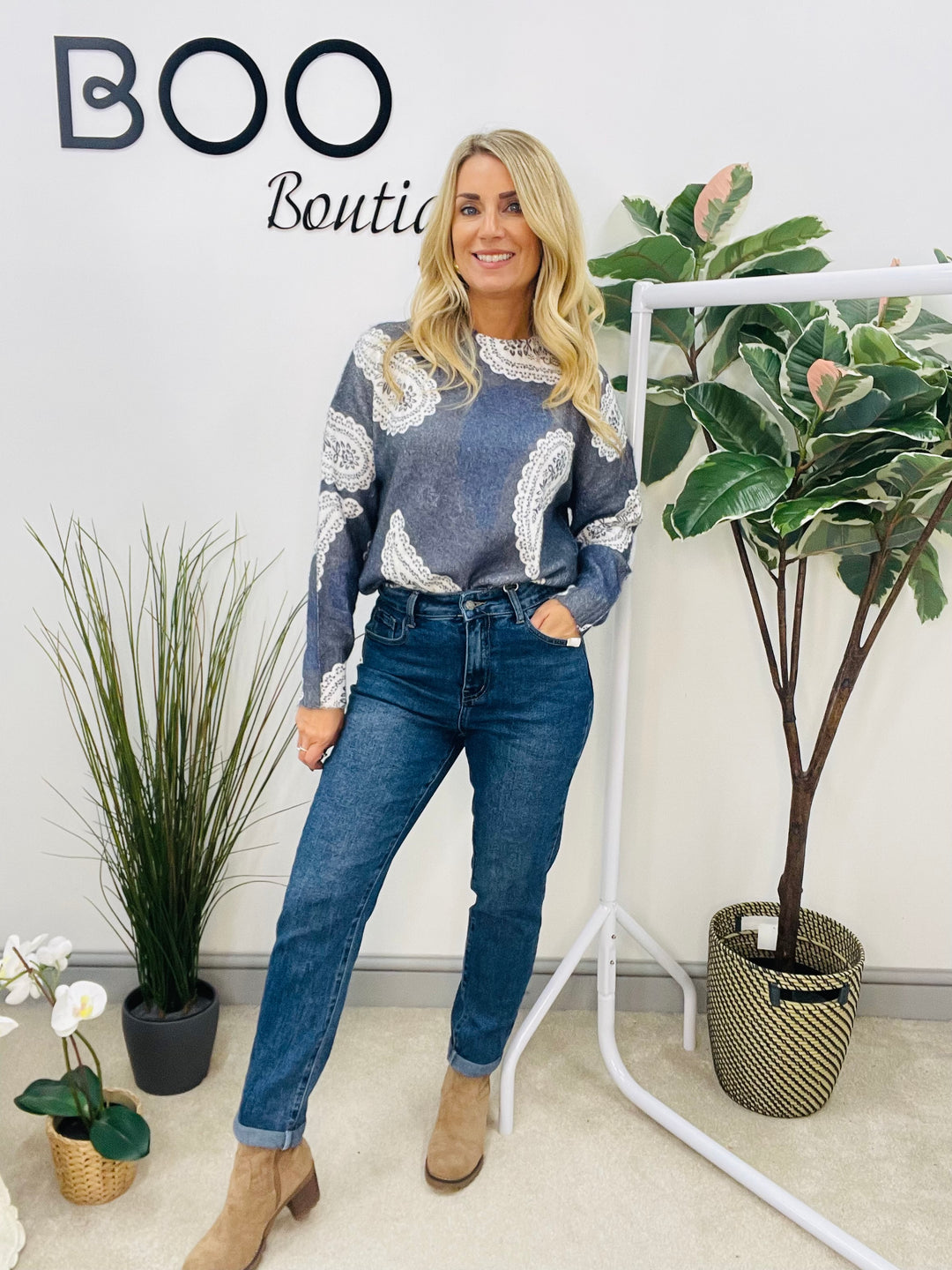 LADIES SOFT KNIT BLUE PAISLEY PRINT JUMPER