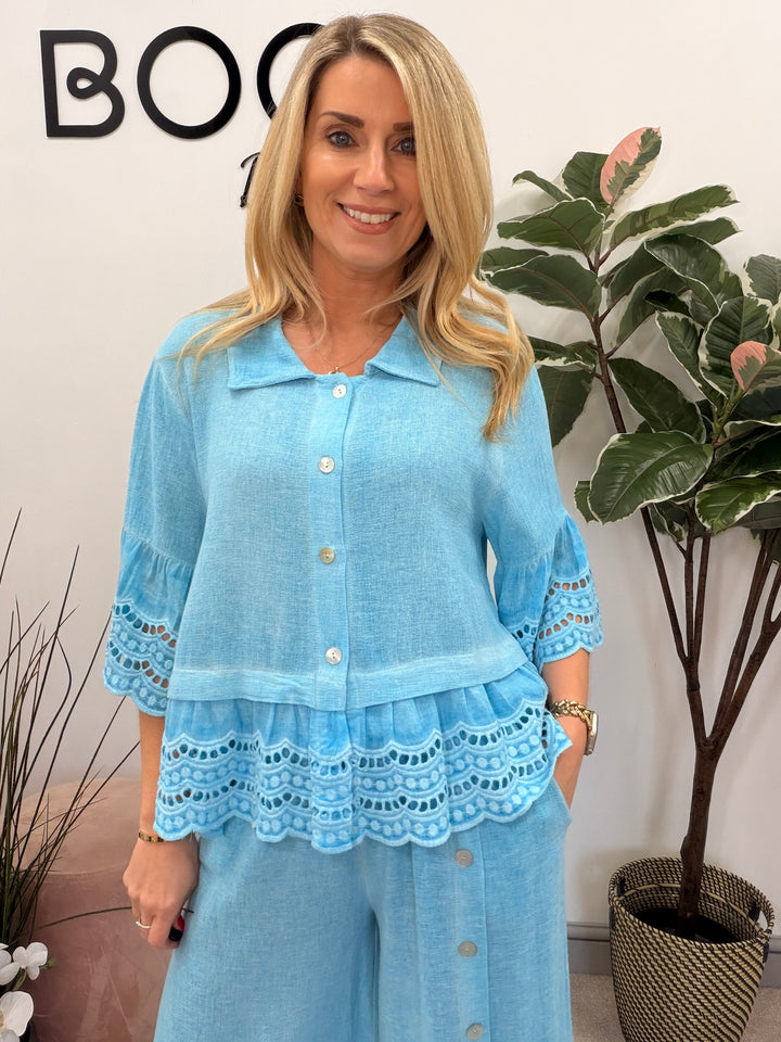 Ladies Fashion Broderie Anglaise Teabag Linen Top turquoise