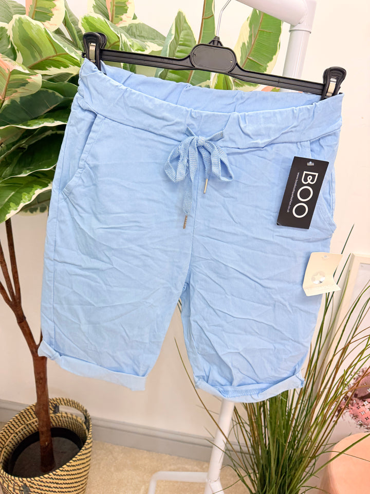 Ladies Fashion Stretch Magic Shorts baby pale blue