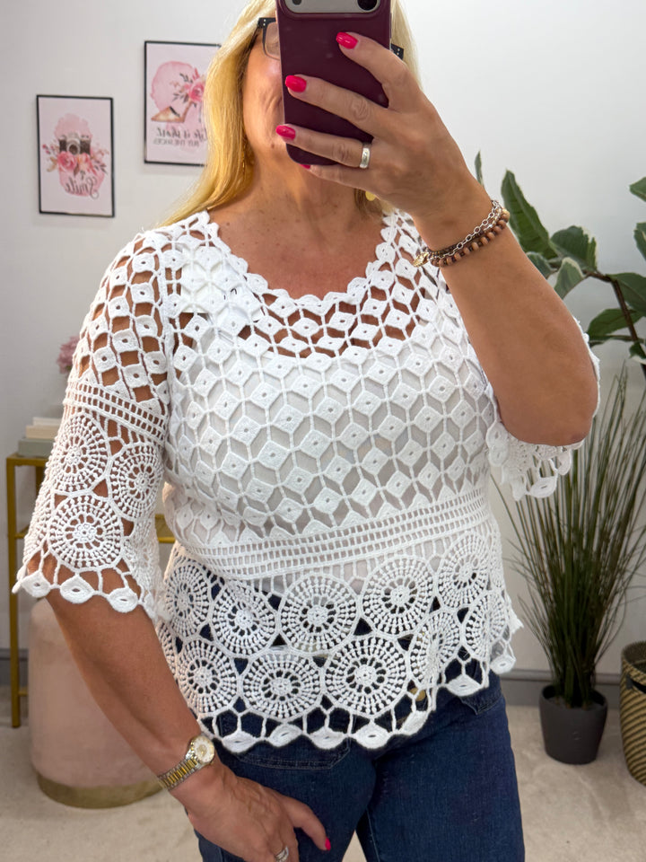 Ladies Fashion White Crochet Short Sleeve Top