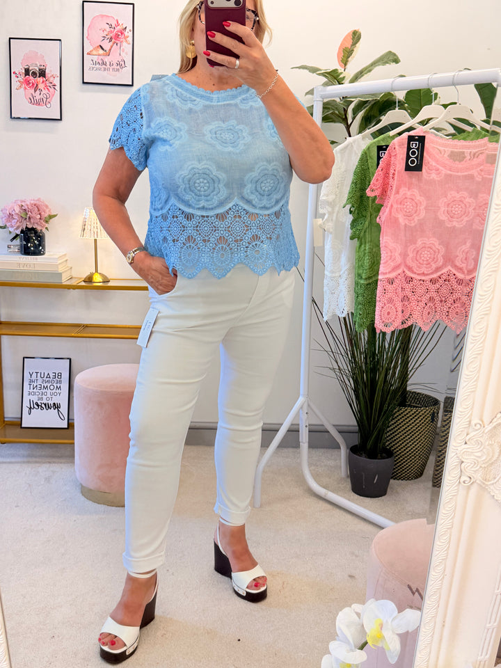 The MANDY top - 4 colours