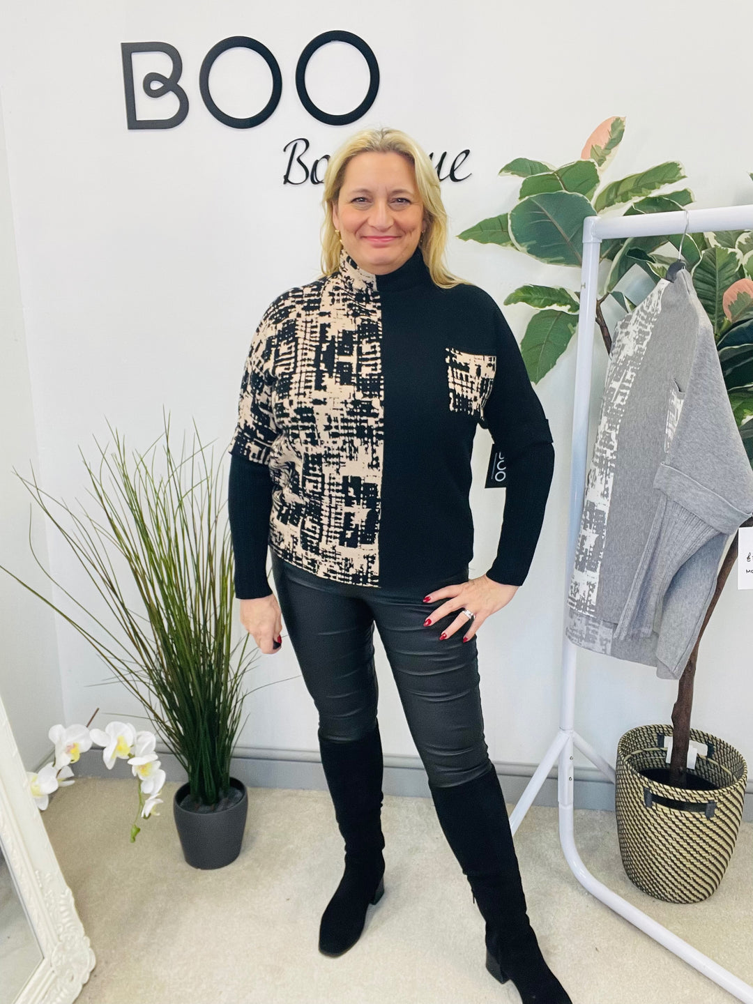 The MONA jumper - 2 colours