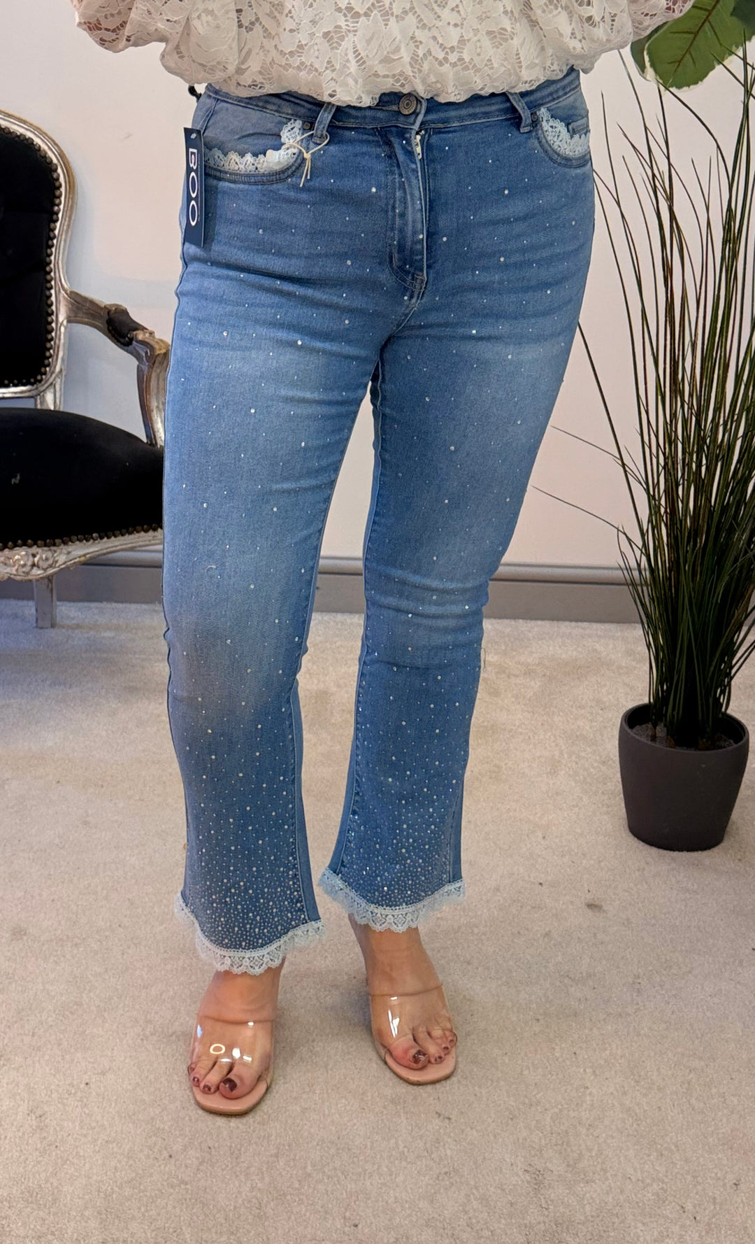 Ladies Fashion Sparkly Ankle Grazer Jeans