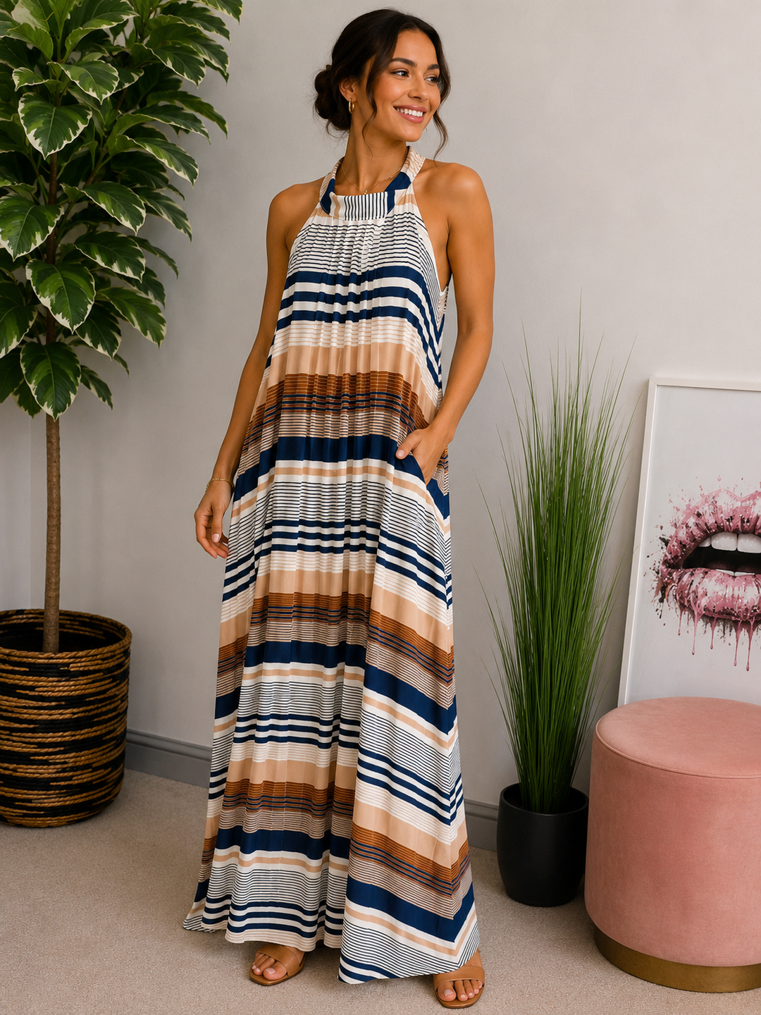 Ladies Fashion Zig Zag Print Pleated Halter Neck Maxi Dress
